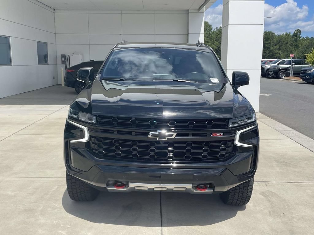 Used 2023 Black Chevrolet Z71 image 3