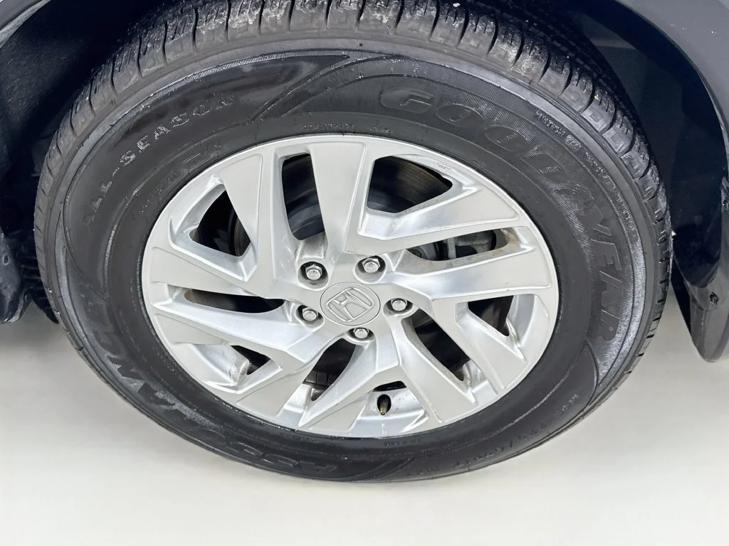 Used 2015 Mountain Air Metallic Honda EX-L image 40
