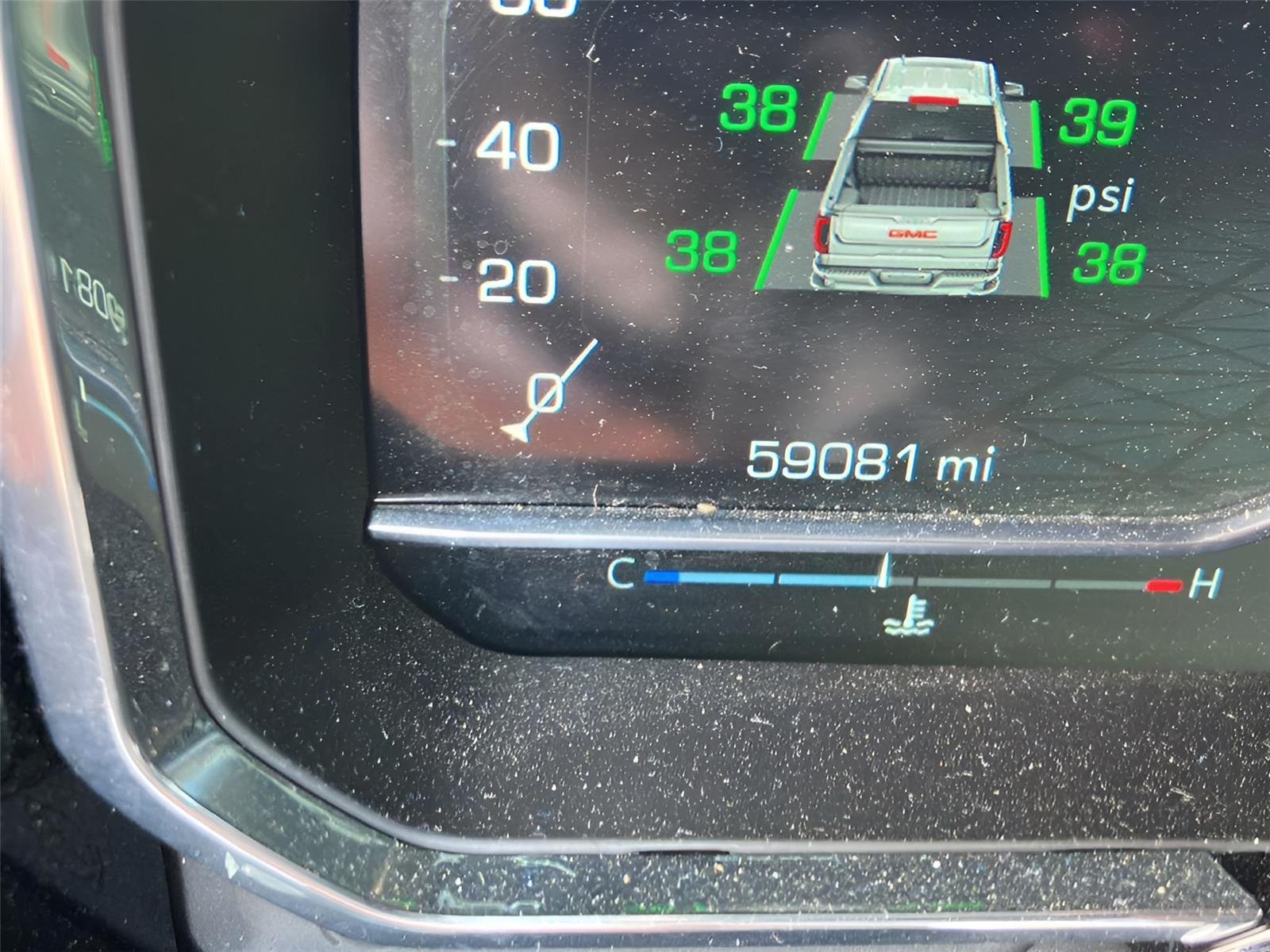 Used 2022 Summit White GMC Elevation image 3