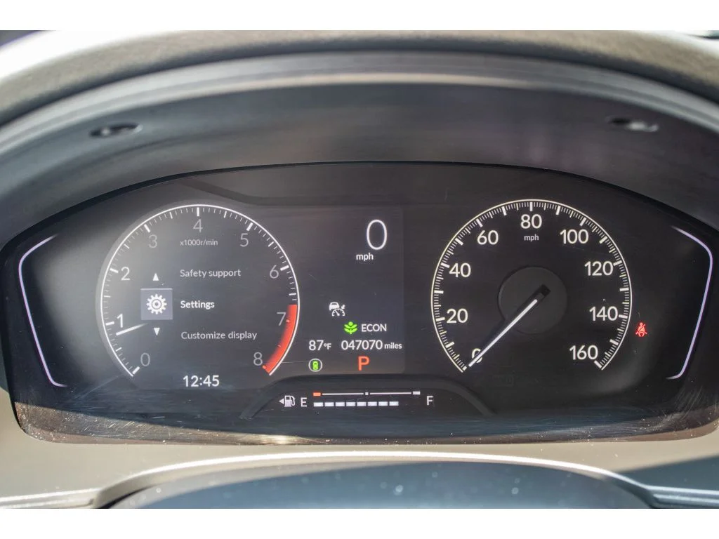 Used 2024 Lunar Silver Metallic Honda Sport image 34