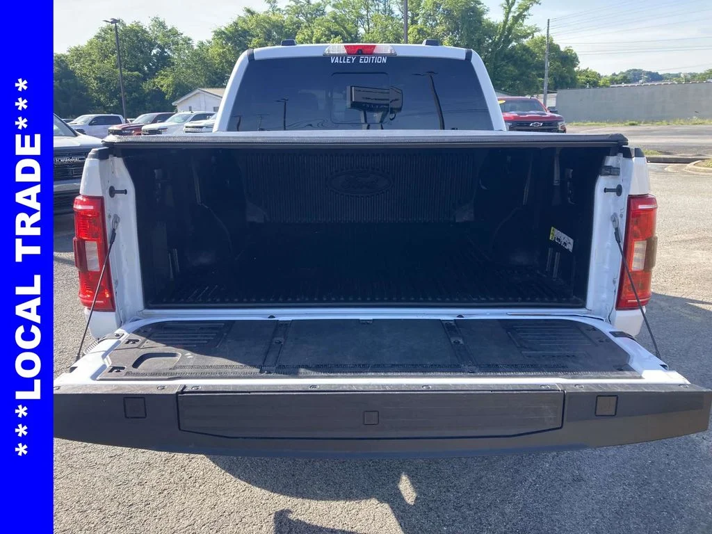 Used 2022 White Ford XLT image 11