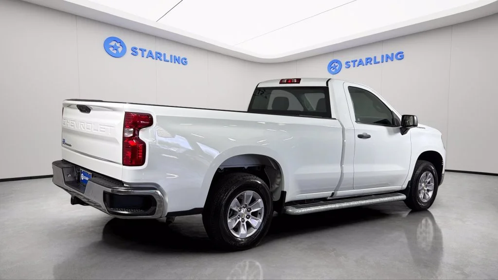 Used 2025 Summit White Chevrolet WT image 10