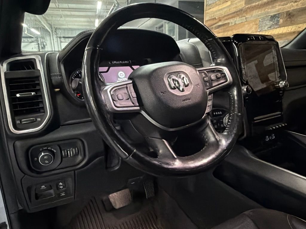Used 2020 Billet Silver Metallic Ram Laramie image 19