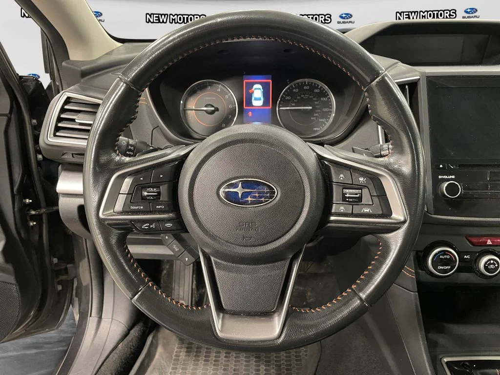 Used 2019 Dark Gray Metallic Subaru 2.0i Limited image 12