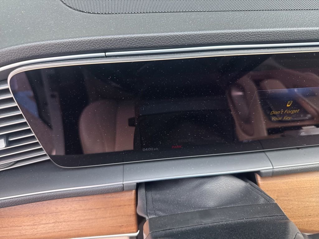 2024 Mercedes-Benz GLE's photo