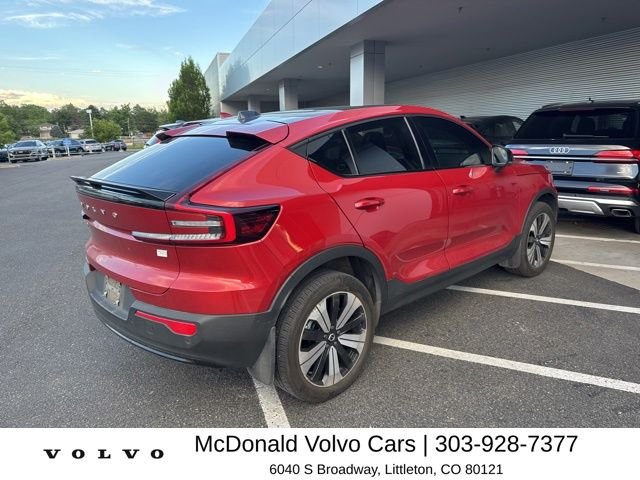 Used 2023 Red Volvo Twin Plus image 3