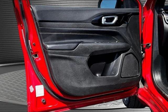 Used 2023 Red Jeep Limited image 19