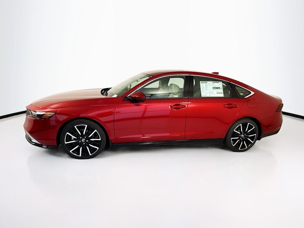 New 2026 Radiant Red Metallic Honda Touring image 8