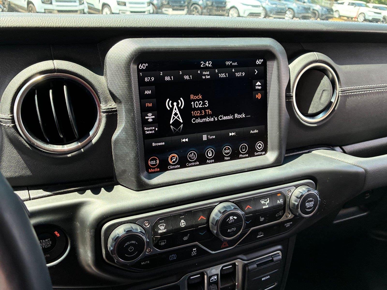 Used 2023 Black Clearcoat Jeep Sahara image 19