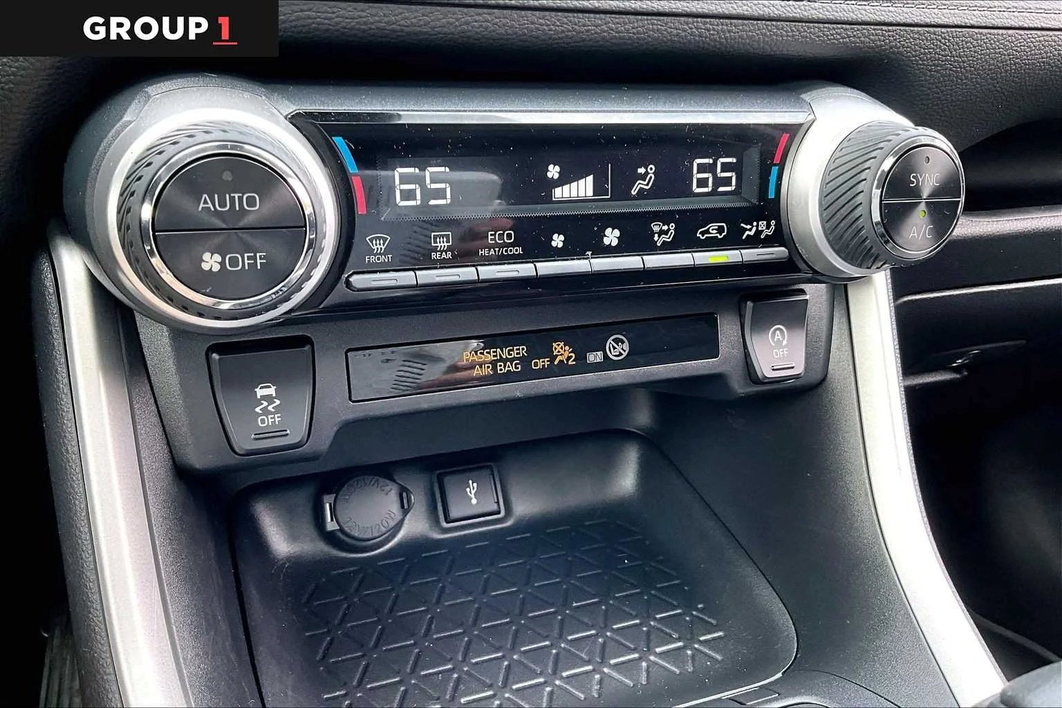 Used 2022 Ruby Flare Pearl Toyota XLE image 36