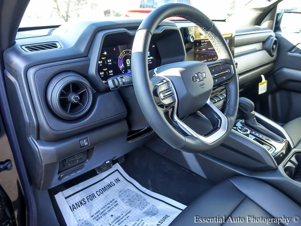 2026 Chevrolet Colorado Trail Boss - Photo 11