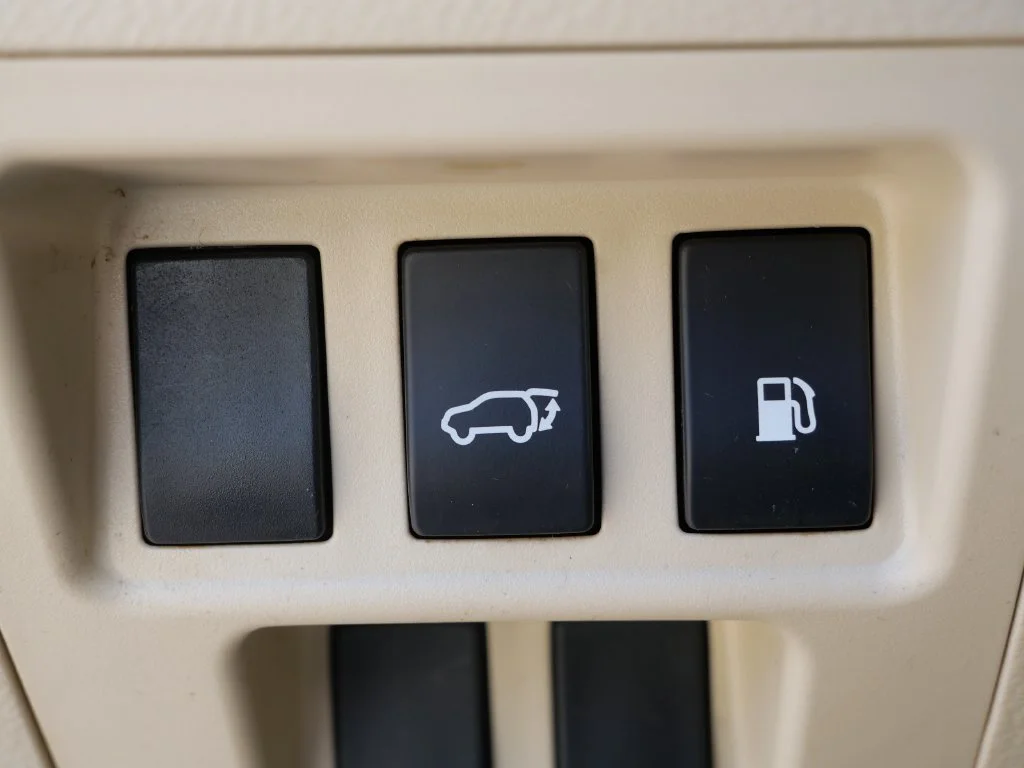 Used 2013  Lexus 350 image 22