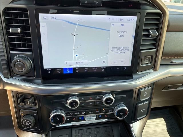 Used 2025 White Ford King Ranch image 17