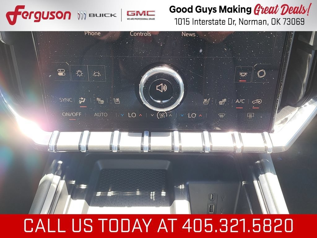 2026 GMC Acadia AT4 - Photo 32