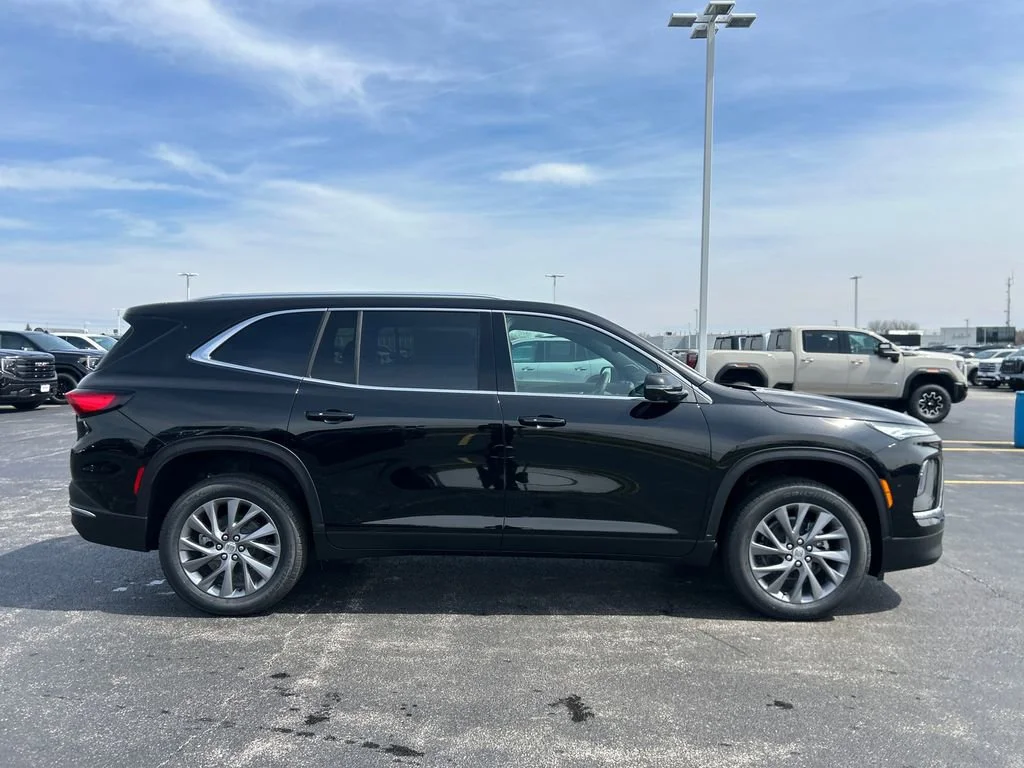 2026 Buick Enclave Preferred - Photo 10