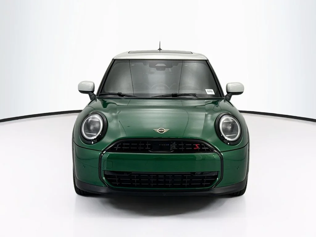 New 2026 British Racing Green IV Met MINI Signature Plus image 2