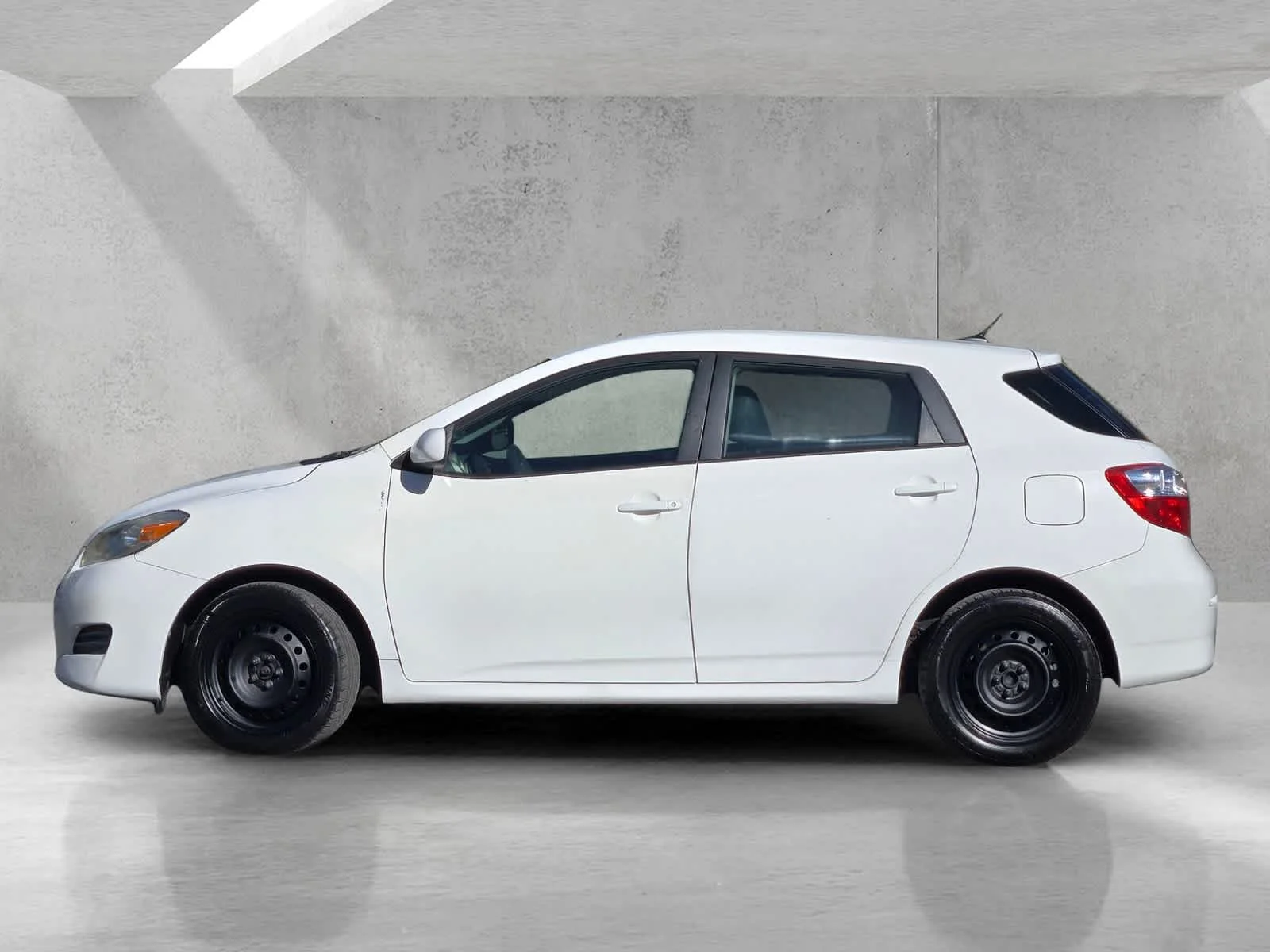 Used 2011  Toyota  image 7