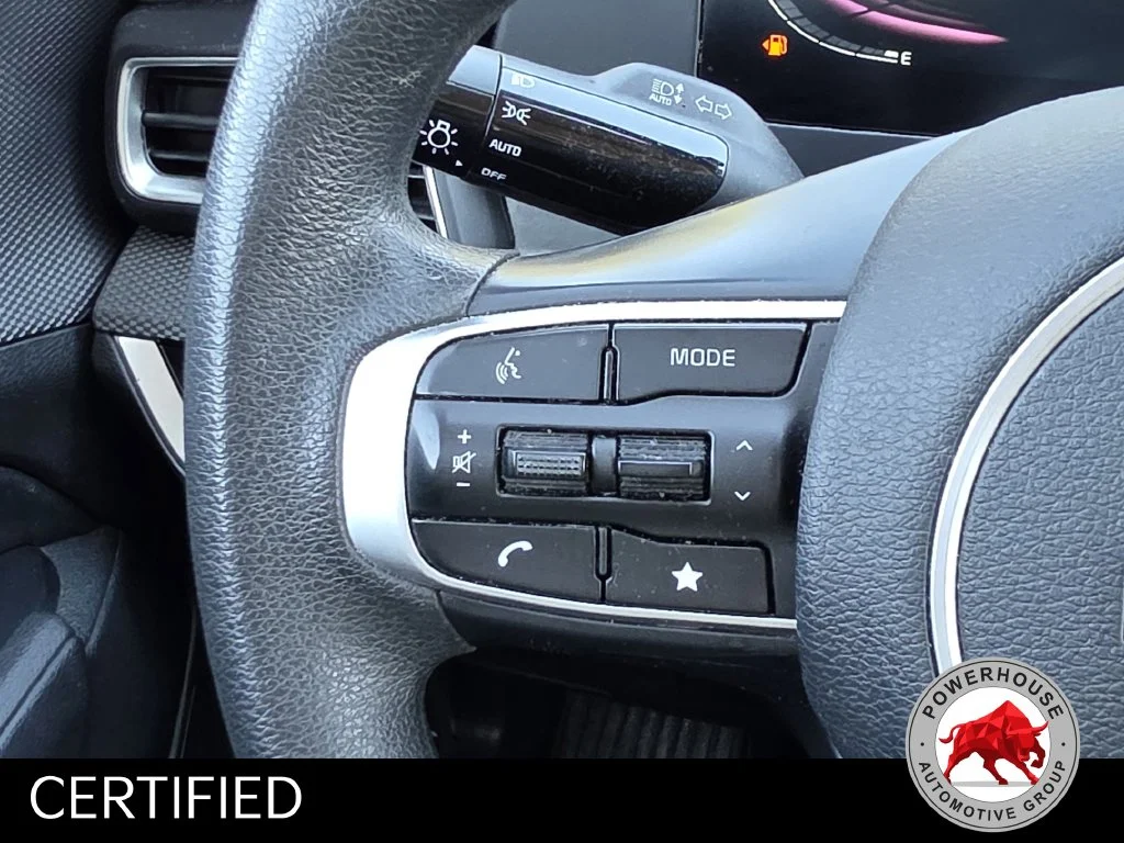 Used 2024 Gray Kia LX image 27