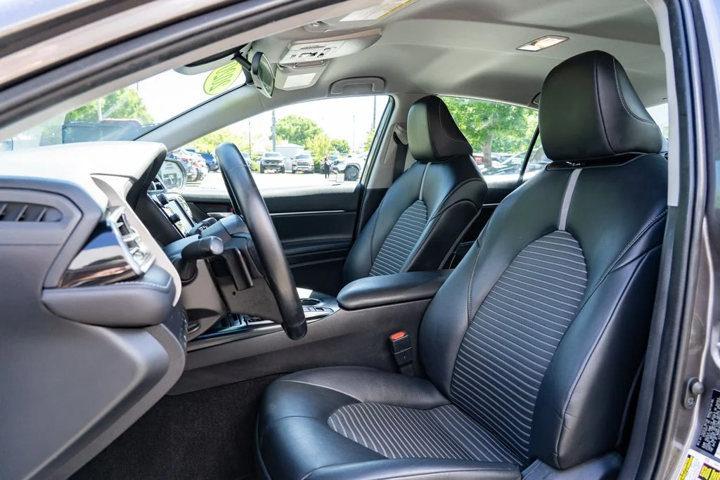 Used 2020 Gray Toyota SE image 21