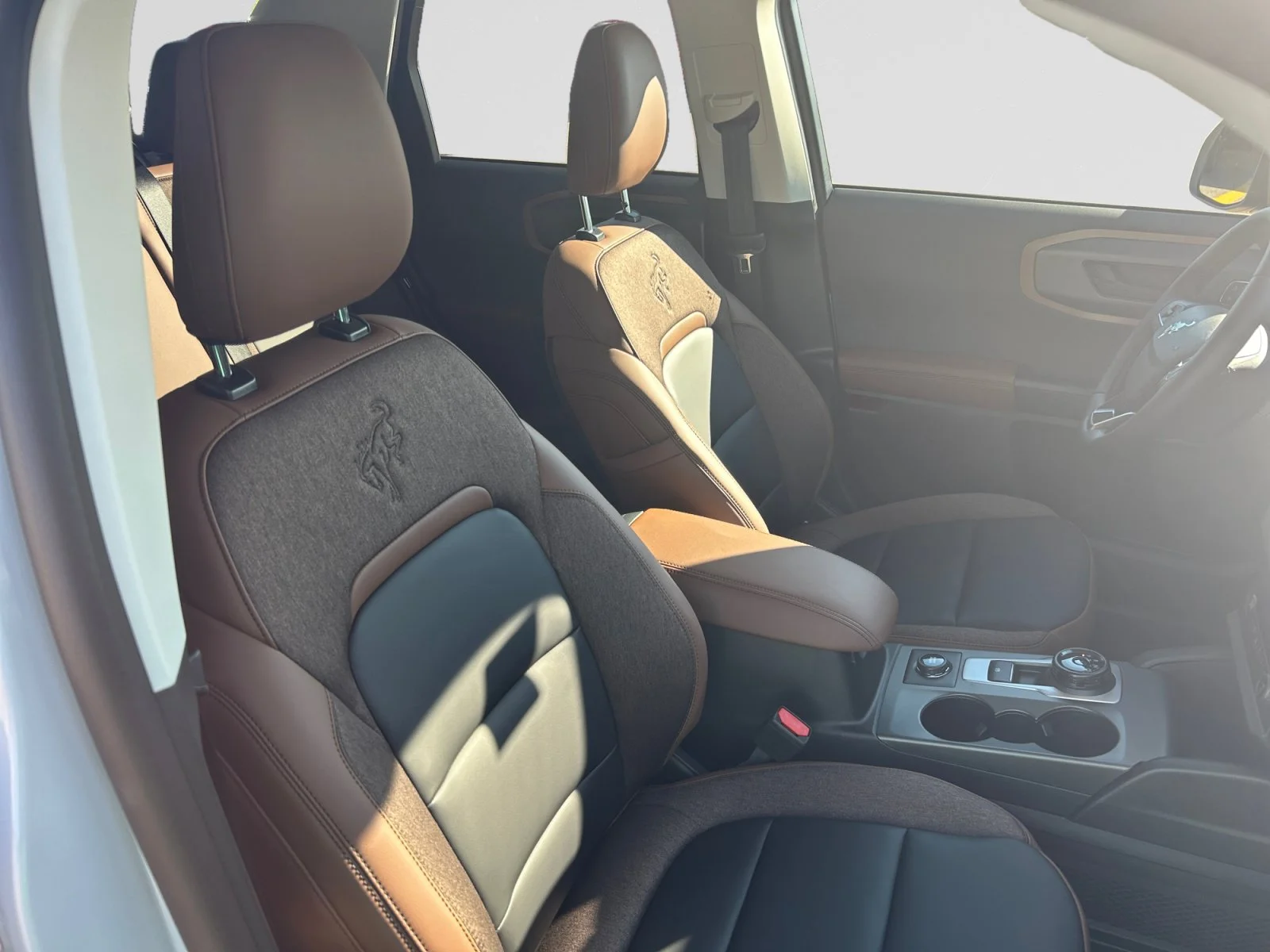 New 2026 Space White Metallic Ford Outer Banks image 11