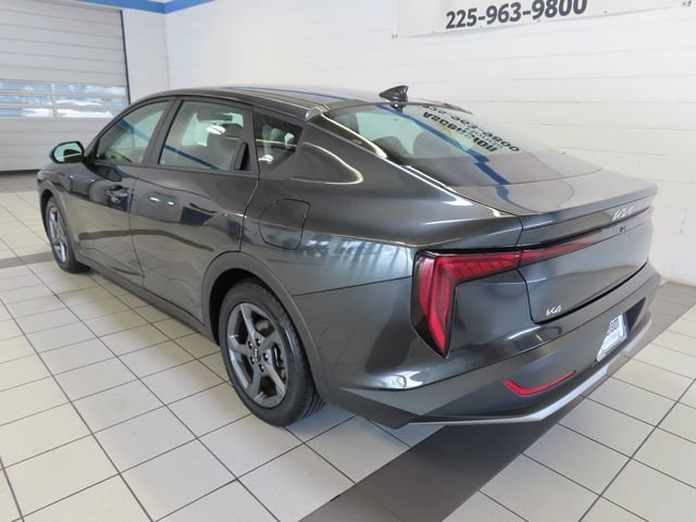 2025 Kia K4 LXS - Photo 10