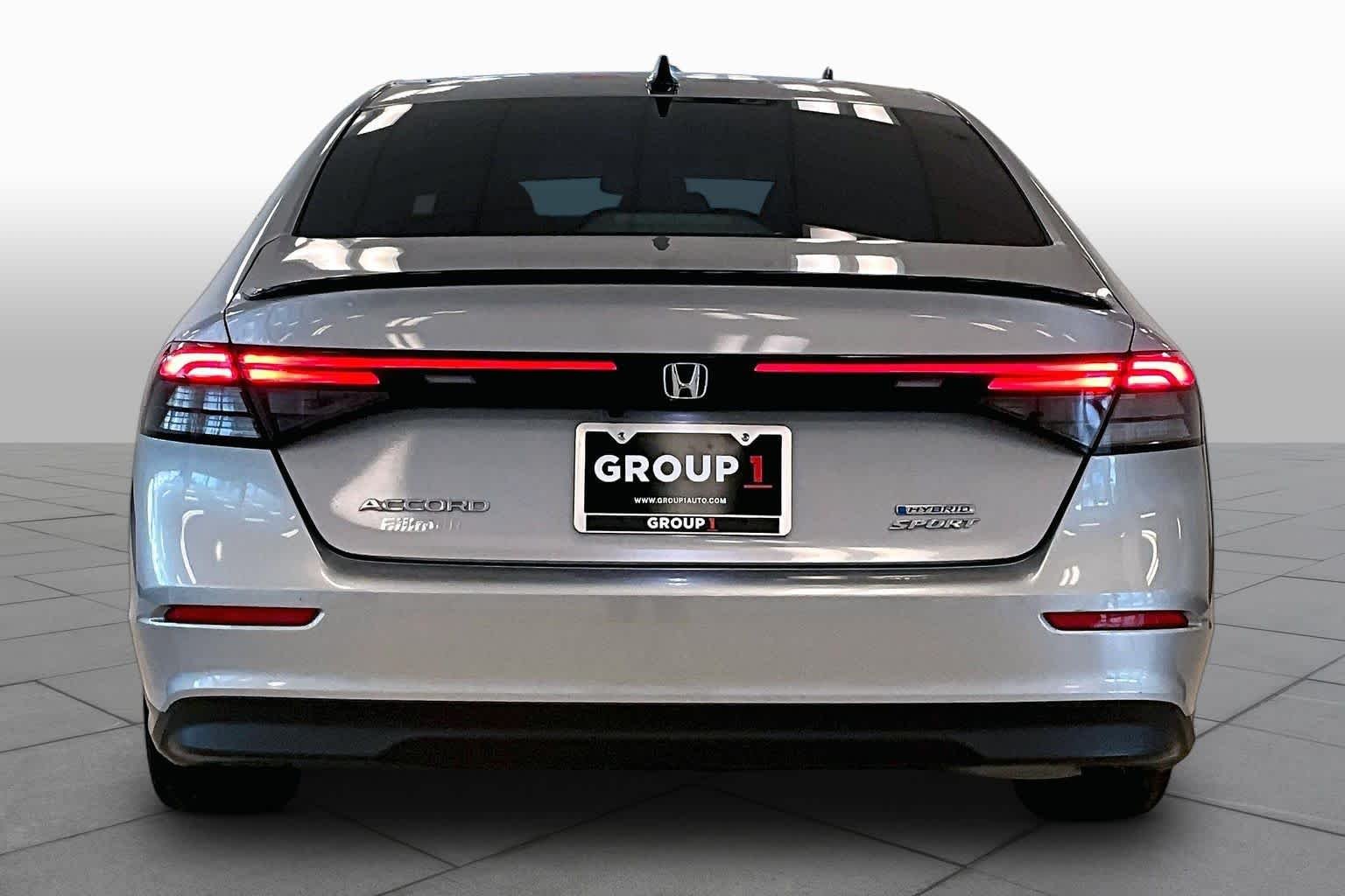 Used 2023 Lunar Silver Metallic Honda Sport image 4