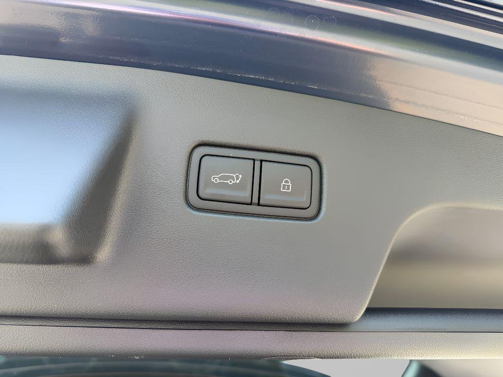 New 2026 Pacific Sapphire Hyundai Limited FWD image 16