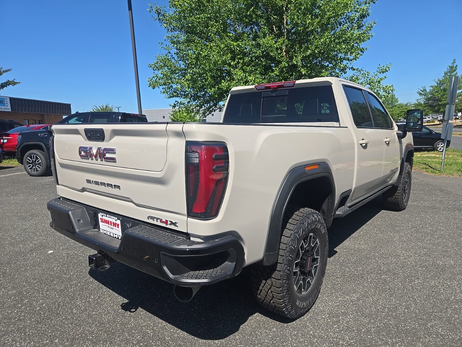 2026 GMC Sierra 2500HD AT4X - Photo 7