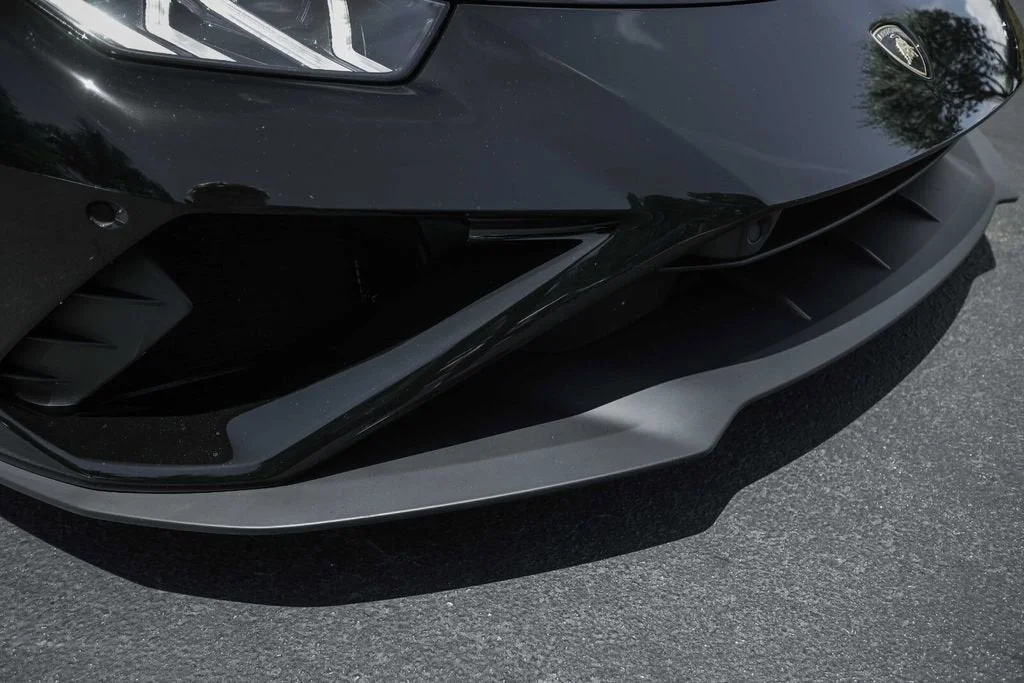 Used 2020 Nero Noctis Lamborghini Base image 14
