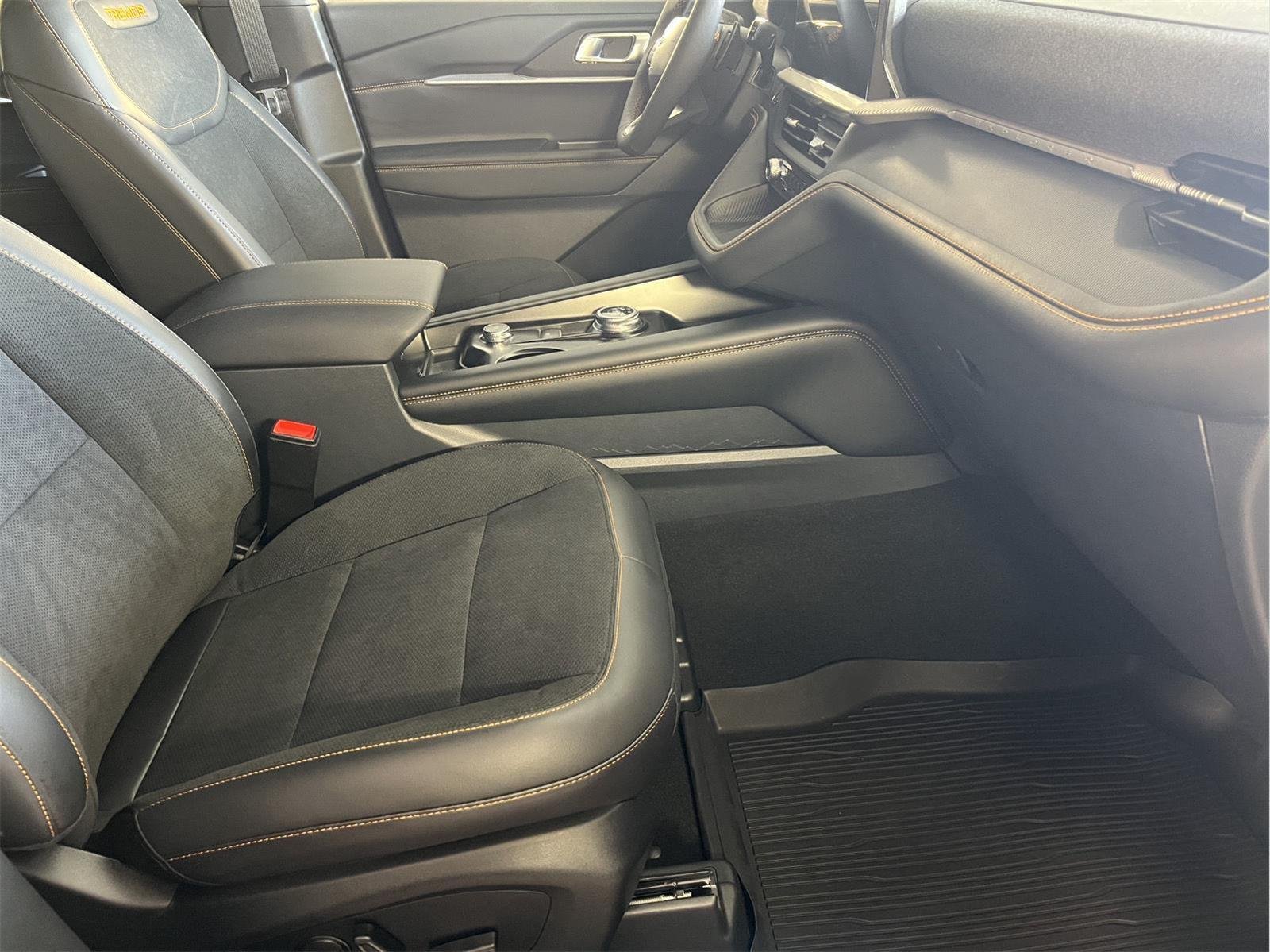 Used 2026 Marsh Gray Ford Tremor® image 11