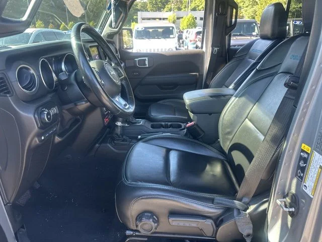 Used 2021 Silver Jeep Unlimited Rubicon 4xe image 12