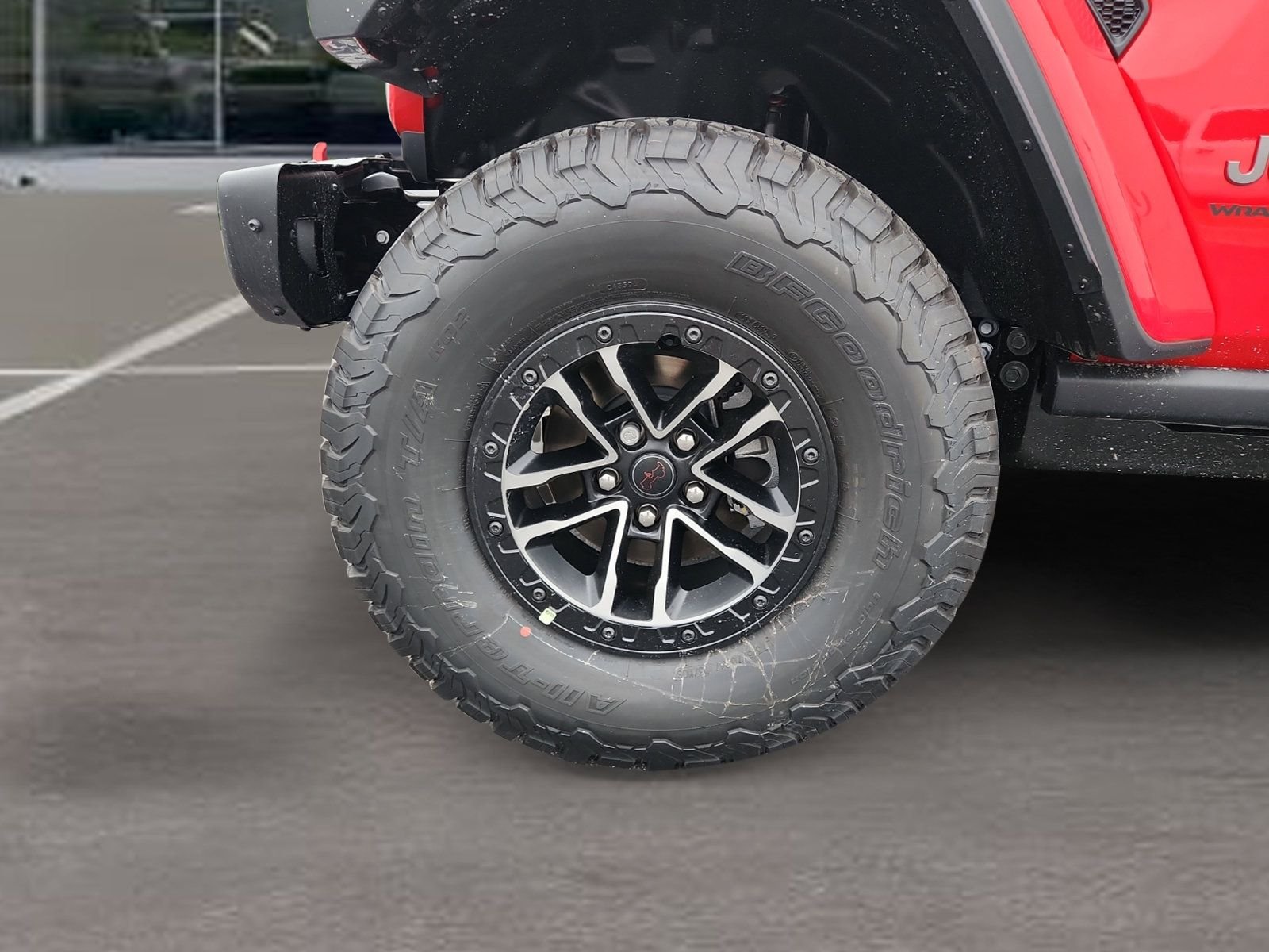 New 2026 Firecracker Red Clear-Coat Exterior Paint Jeep Rubicon X image 10