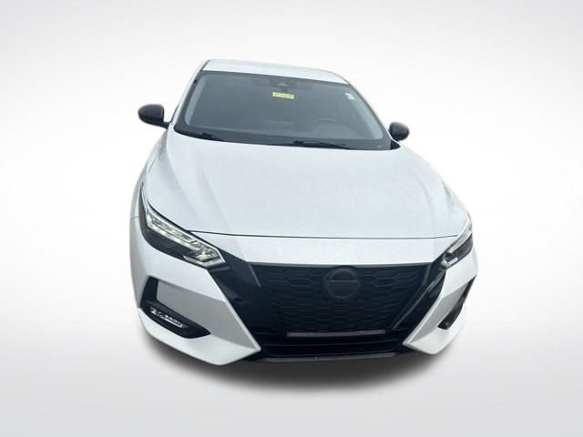 Used 2023 White Nissan SR image 8