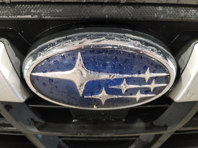 Used 2022 Gray Metallic Subaru Limited image 17