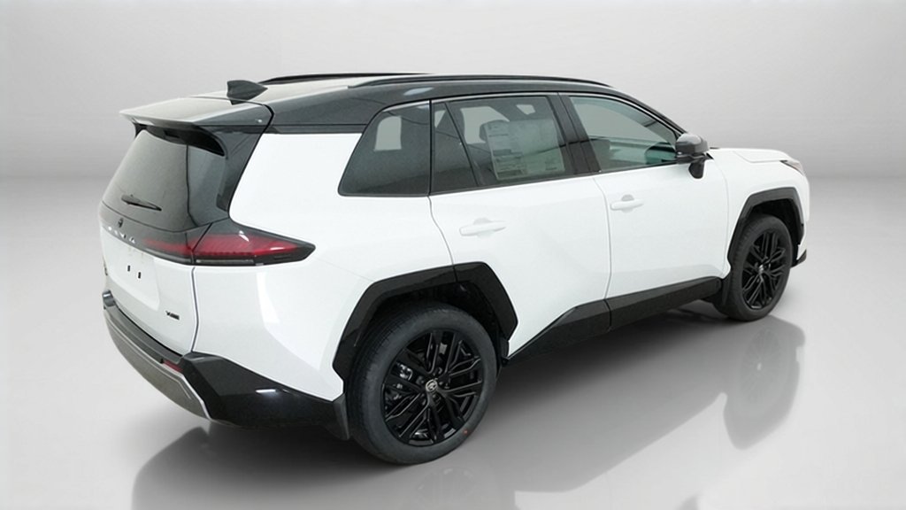 New 2026 Wind Chill Pearl with Midnight Black Metallic roof Toyota XSE image 11