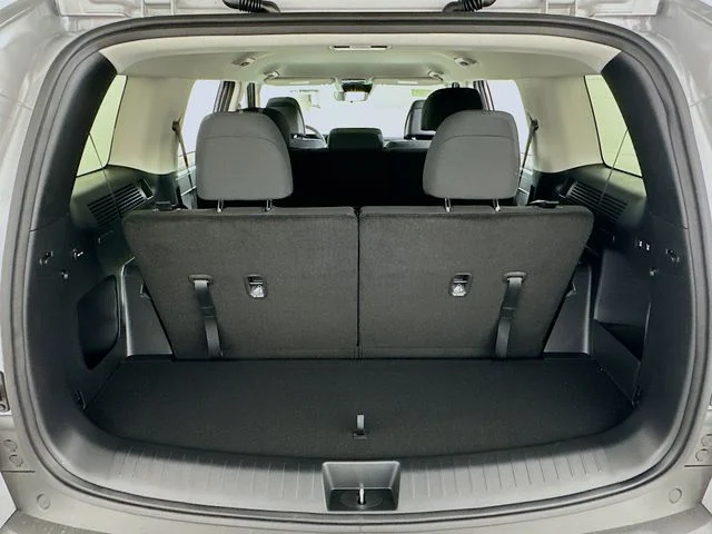 New 2026 Hyundai SANTA FE SE