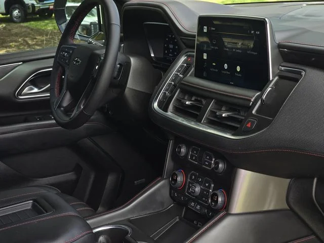 Used 2022 White Chevrolet RST image 34