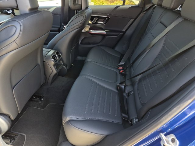 New 2026 Starling Blue Metallic Mercedes-Benz GLC 300 image 51