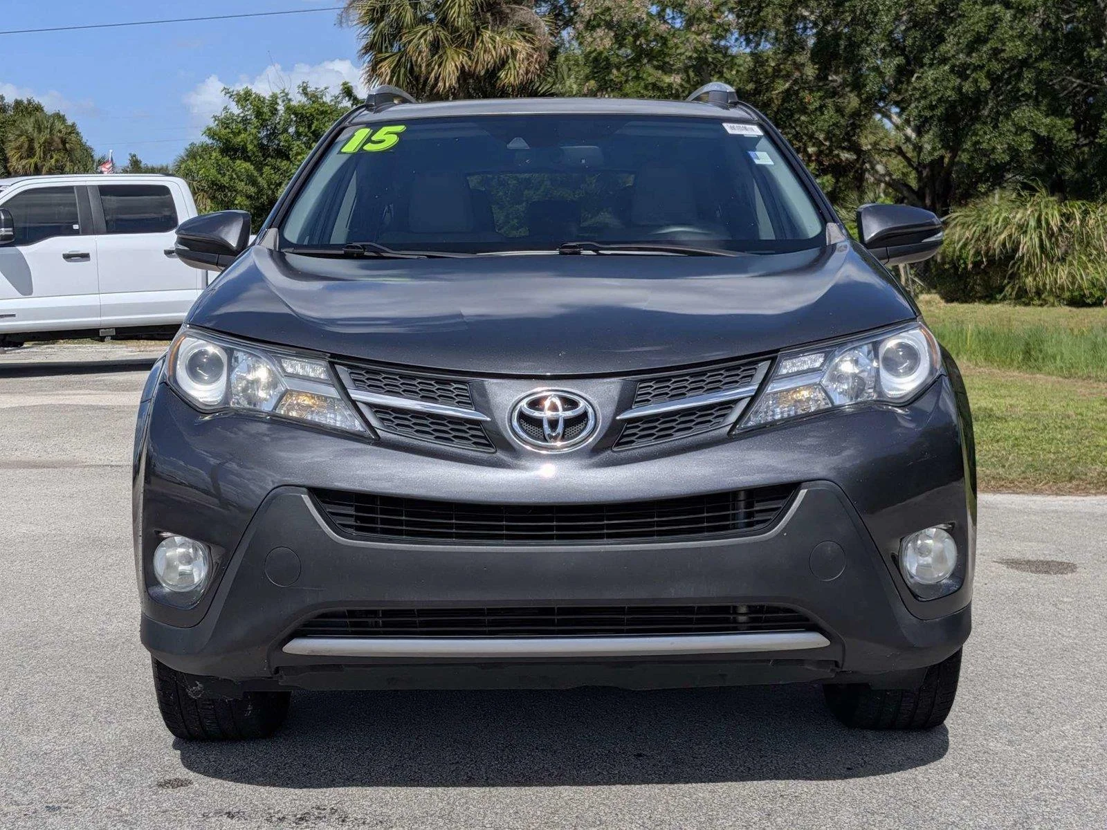 Used 2015 Gray Toyota Limited image 2