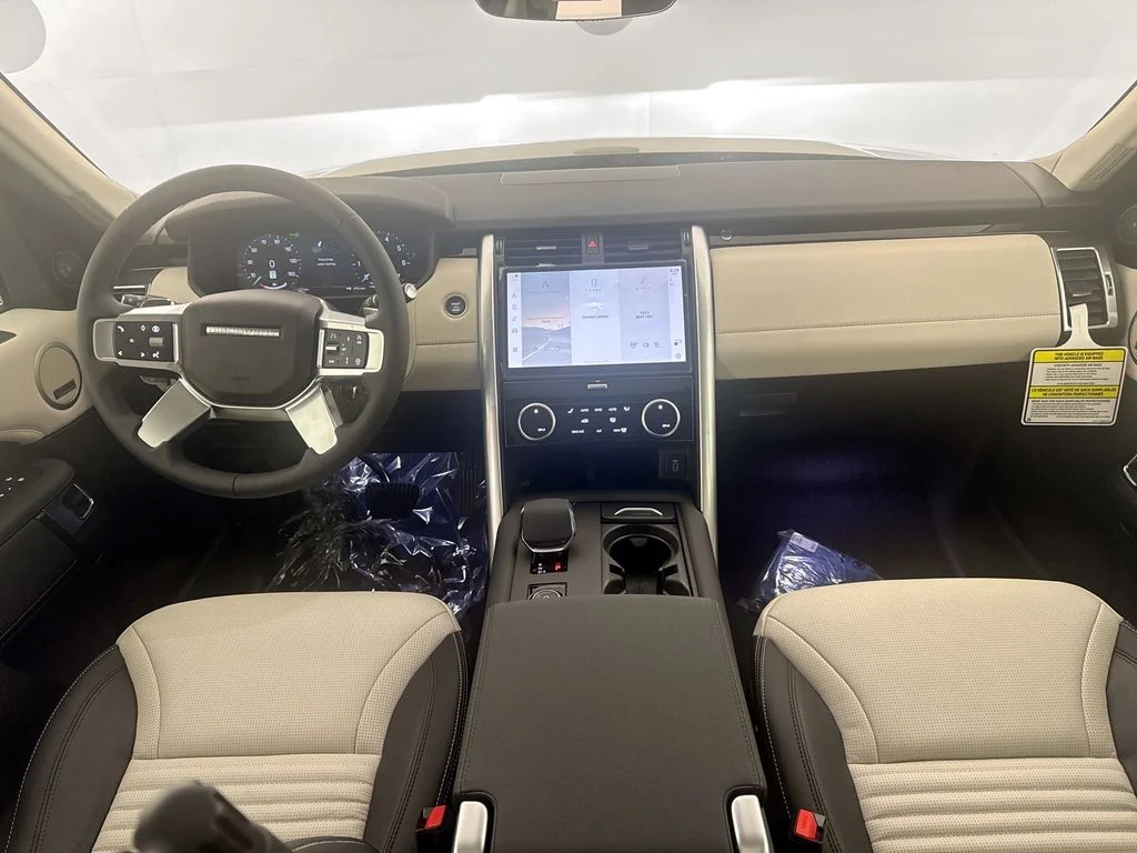 New 2026 Carpathian Grey Land Rover S image 22