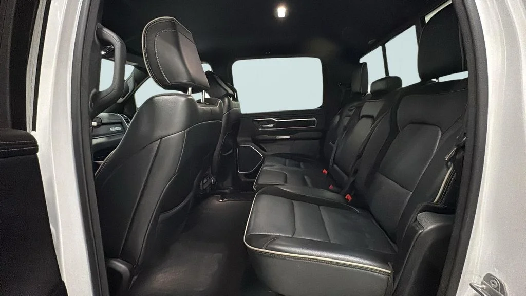 Used 2022 White Ram Laramie image 12