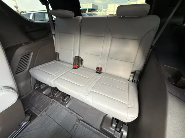 2025 Chevrolet Tahoe Z71 - Photo 32