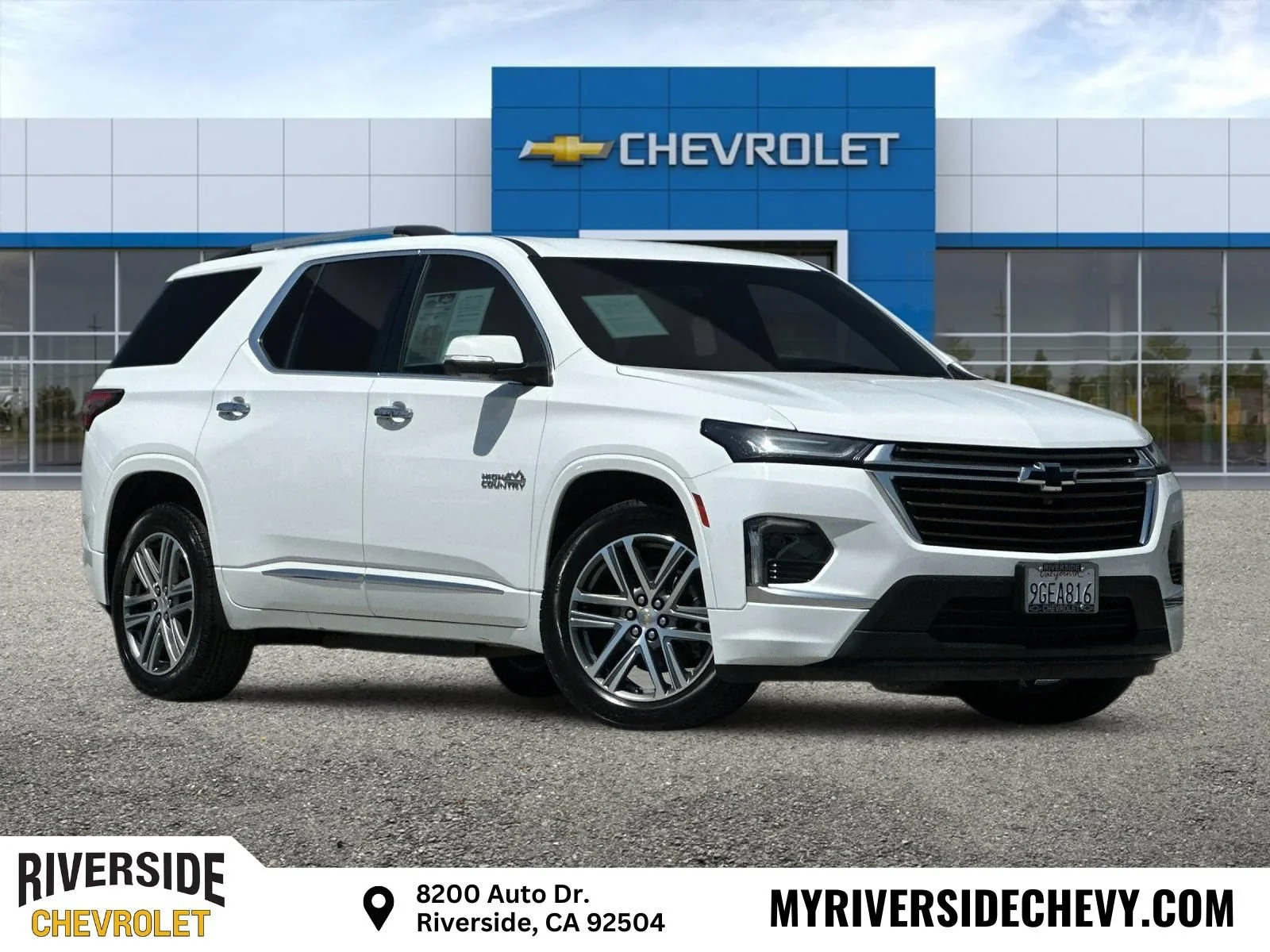 Used 2023 SUMMIT WHITE Chevrolet High Country image 1