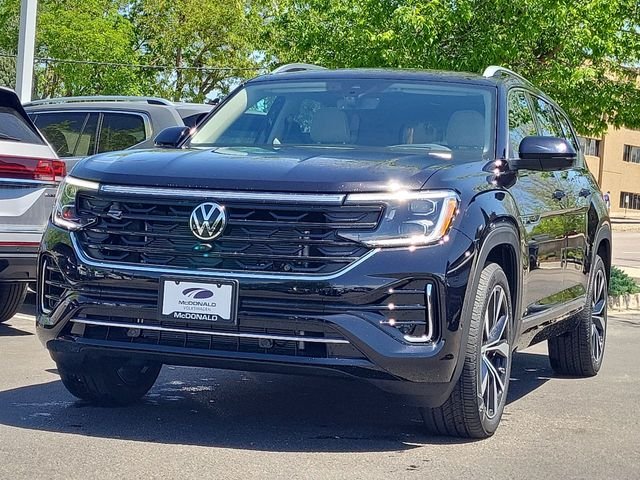 2026 Volkswagen Atlas 2.0T SEL Premium R-Line 4MOTION's photo