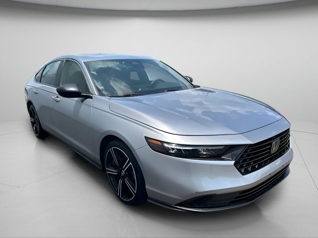 Used 2024 Solar Silver Metallic Honda Sport image 4