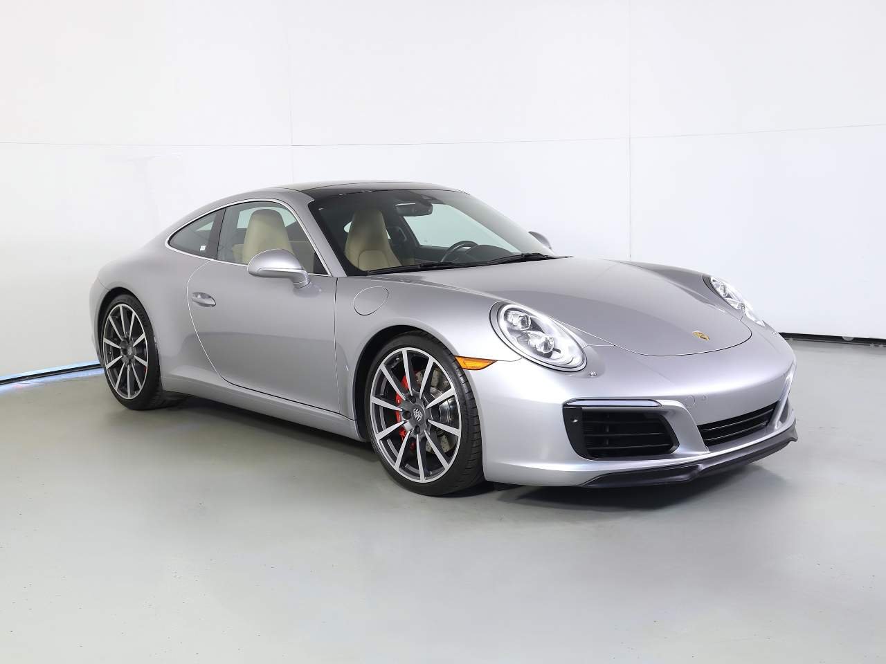 Used 2017 Silver Metallic Porsche Carrera S image 9