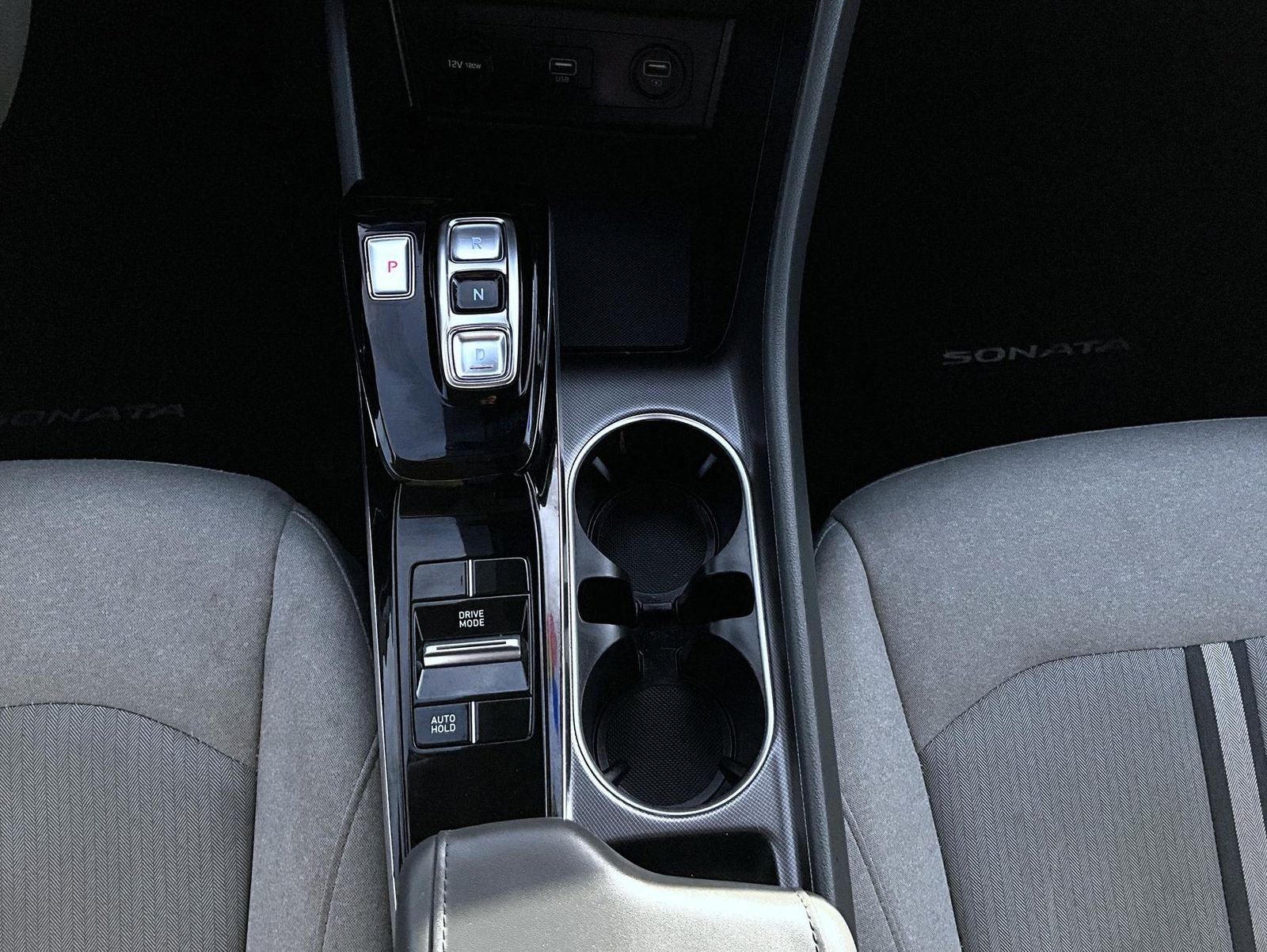 Used 2021 Gray Hyundai SEL image 15