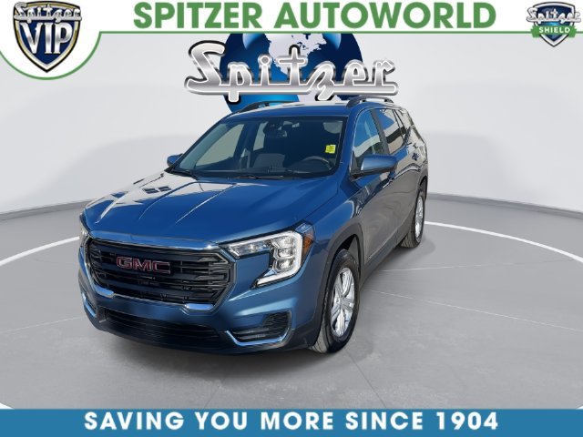 Certified Used 2024 Downpour Metallic GMC SLE image 7