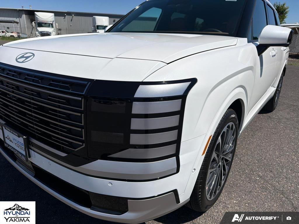 New 2026 Creamy White Pearl Hyundai Calligraphy image 8