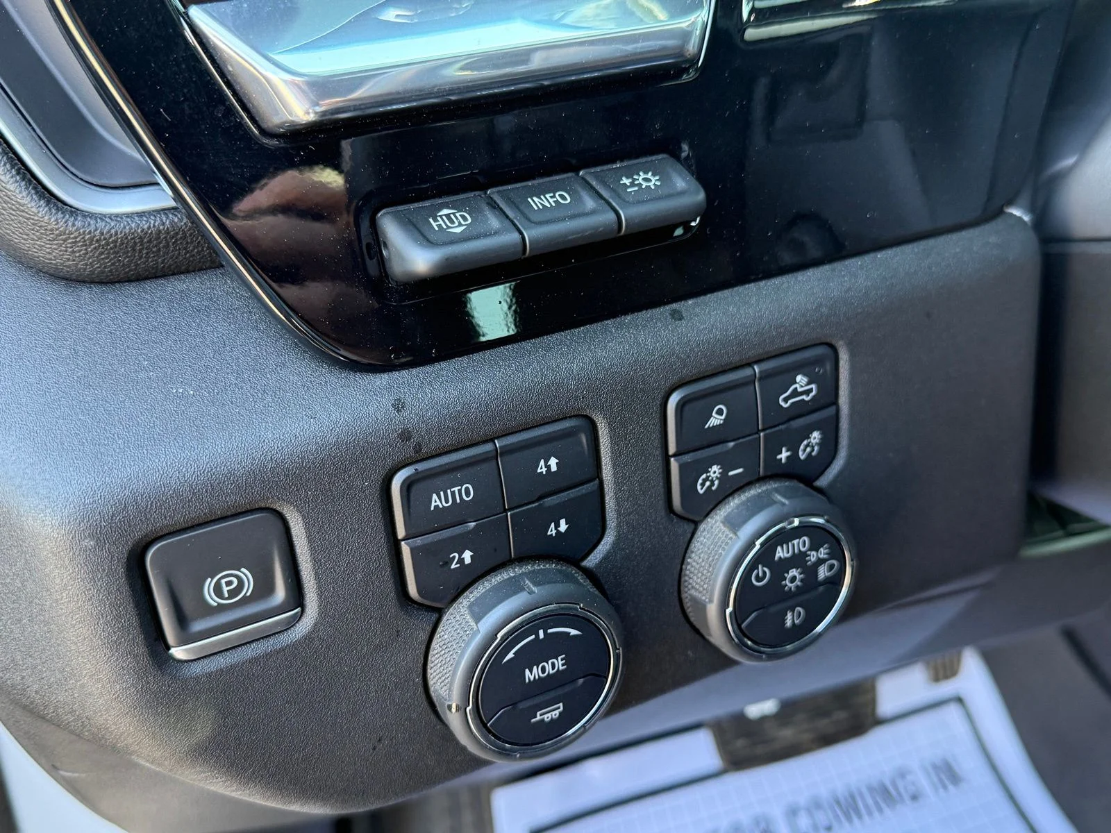 2023 Chevrolet Silverado 1500 High Country - Photo 19